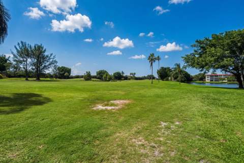 9823 S Hollybrook Lake Drive #206, Pembroke Pines FL - photo 14 of 58