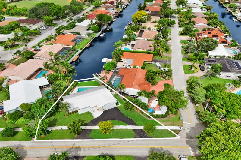 2 bedroom Single Family Residence at 5311 NE 15th Avenue, Coral Ridge Isles, Fort Lauderdale — photo 3