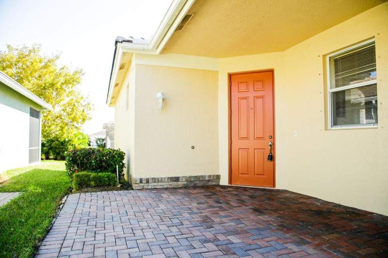 3 bedroom Single Family Residence at 9772 SW Glenbrook Drive, Tradition Plat No 18, Port St. Lucie — photo 2