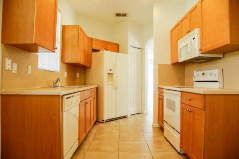 9772 SW Glenbrook Drive, Port St. Lucie FL - photo 6 of 10