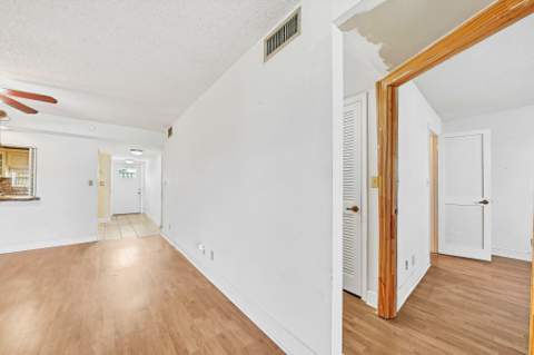 8980 S Hollybrook Boulevard #204, Pembroke Pines FL - photo 22 of 31