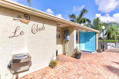 2202 S Cypress Bend Drive #801, Pompano Beach FL - photo 24 of 38
