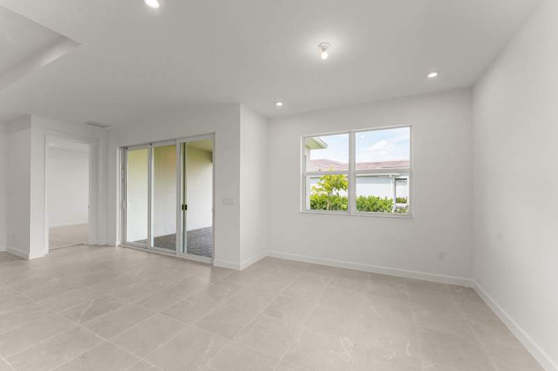 2 bedroom Single Family Residence at 12033 SW Pantone Street, Telaro At Southern Grove Phase 2 And 3, Port St. Lucie — photo 4