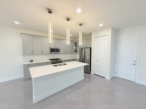 7181 Villamar Way, Lake Worth FL - photo 8 of 38
