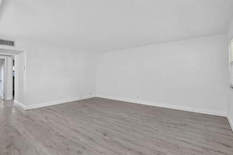 212 Monaco, Delray Beach FL - photo 12 of 79
