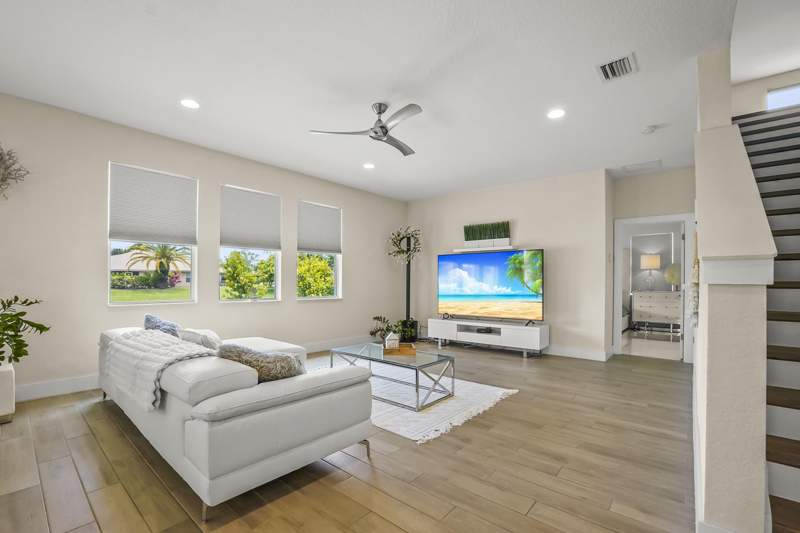 5 bedroom Single Family Residence at 11971 Cypress Key Way, Park Central At Cypress Key, Royal Palm Beach — photo 5