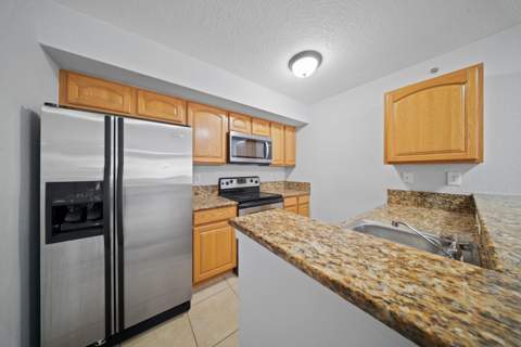 231 SW Palm Drive #101, Port St. Lucie FL - photo 14 of 38