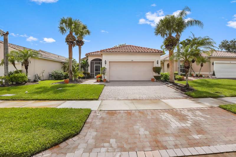 2 bedroom Single Family Residence at 390 NW Breezy Point Loop, Cascades, Port St. Lucie — photo 3