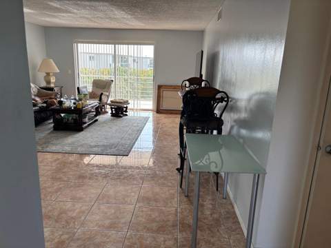 2615 NE 3rd Court #402, Boynton Beach FL - photo 13 of 16