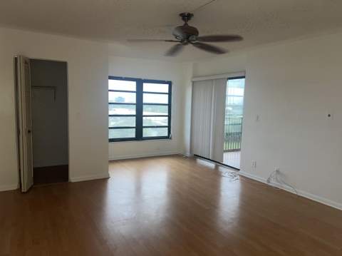 2202 S Cypress Bend Drive #801, Pompano Beach FL - photo 9 of 38