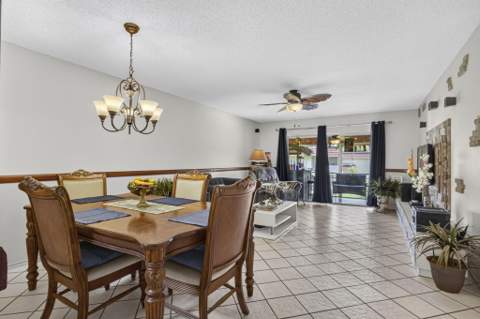 12027 Greenway Circle #204, Royal Palm Beach FL - photo 13 of 42