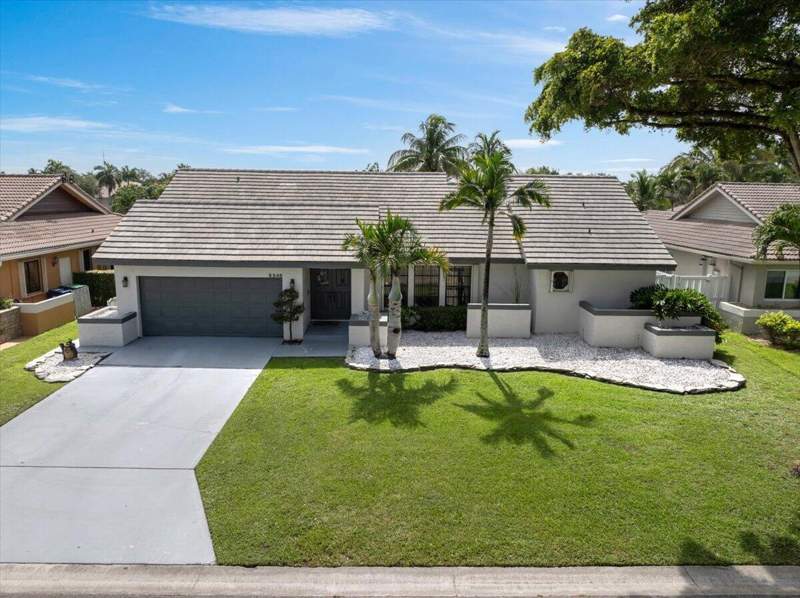 5 bedroom Single Family Residence at 5345 NW 58th Terrace, Butler Farms Section Two, Coral Springs — photo 3