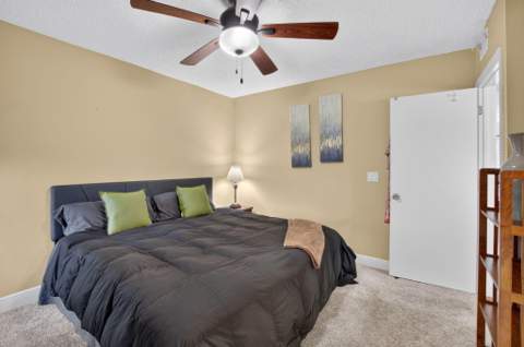 309 Circle Drive, Boynton Beach FL - photo 8 of 20
