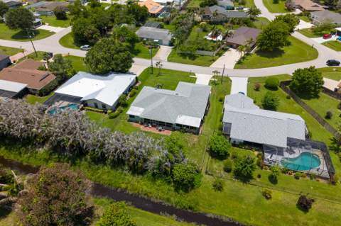 1423 SE Pitcher Road, Port St. Lucie FL - photo 10 of 65