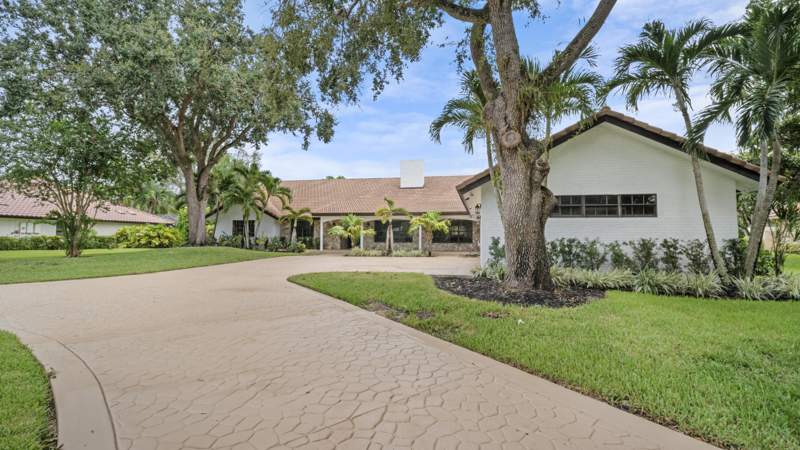 4 bedroom Single Family Residence at 7510 E Cypresshead Drive, Parkland Lakes, Parkland — photo 2