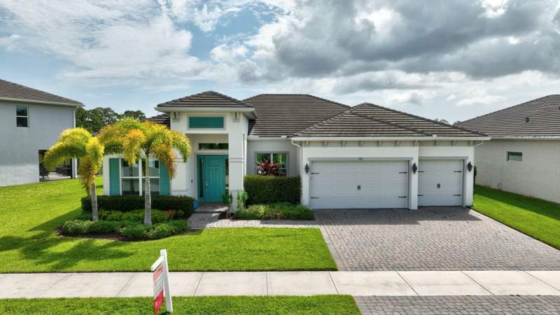 3 bedroom Single Family Residence at 735 SW Pennfield Terrace, Banyan Bay Pud Phase 2A & 2B, Stuart — photo 4