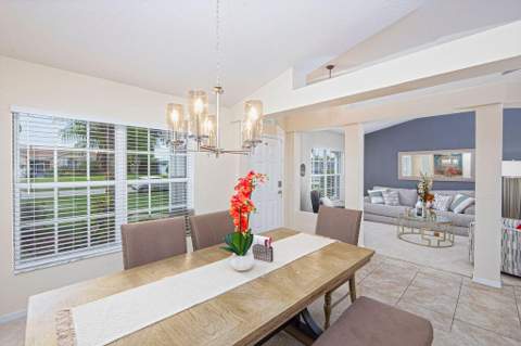 2606 Serenity Circle, Fort Pierce FL - photo 7 of 38