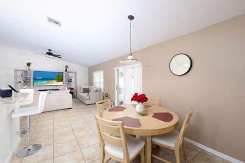 2606 Serenity Circle, Fort Pierce FL - photo 18 of 38
