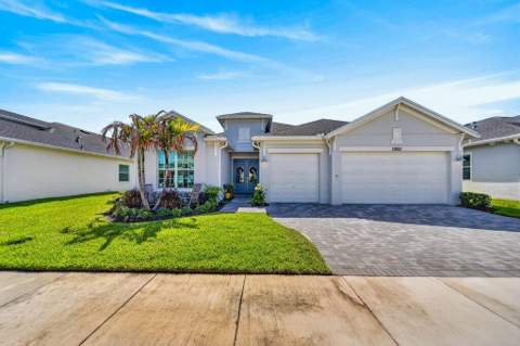 13892 SE Riversway Street, Port St. Lucie FL - photo 16 of 56