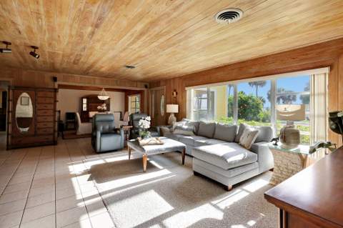 7501 S Indian River Drive, Fort Pierce FL - photo 12 of 45