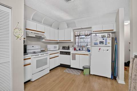 3610 NW 95th Terrace, Sunrise FL - photo 17 of 36