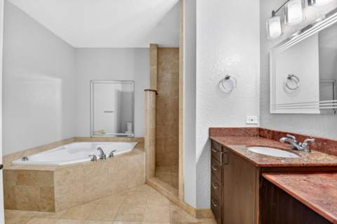1620 Presidential Way #402, West Palm Beach FL - photo 14 of 43