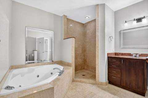 1620 Presidential Way #402, West Palm Beach FL - photo 15 of 43