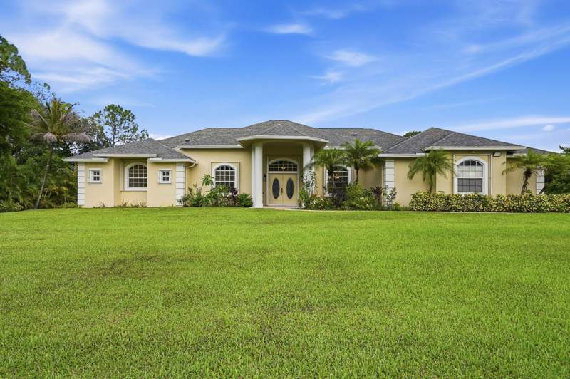 4 bedroom Single Family Residence at 13882 43rd Road, Royal Palm Beach, Royal Palm Beach — photo 2