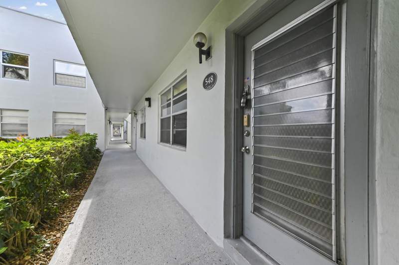 2 bedroom Condominium at 548 Capri L, Kings Point, Delray Beach — photo 2