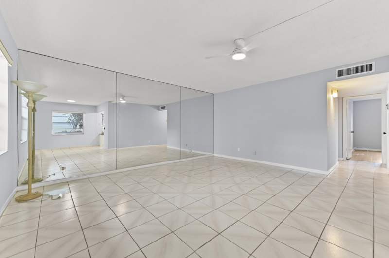2 bedroom Condominium at 548 Capri L, Kings Point, Delray Beach — photo 4
