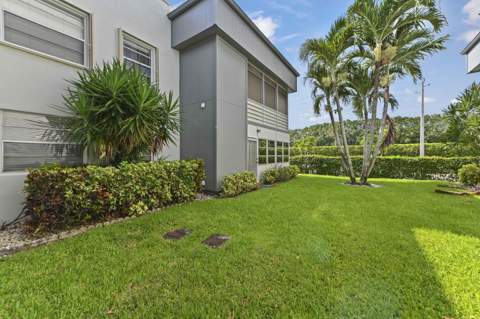 548 Capri L, Delray Beach FL - photo 22 of 36