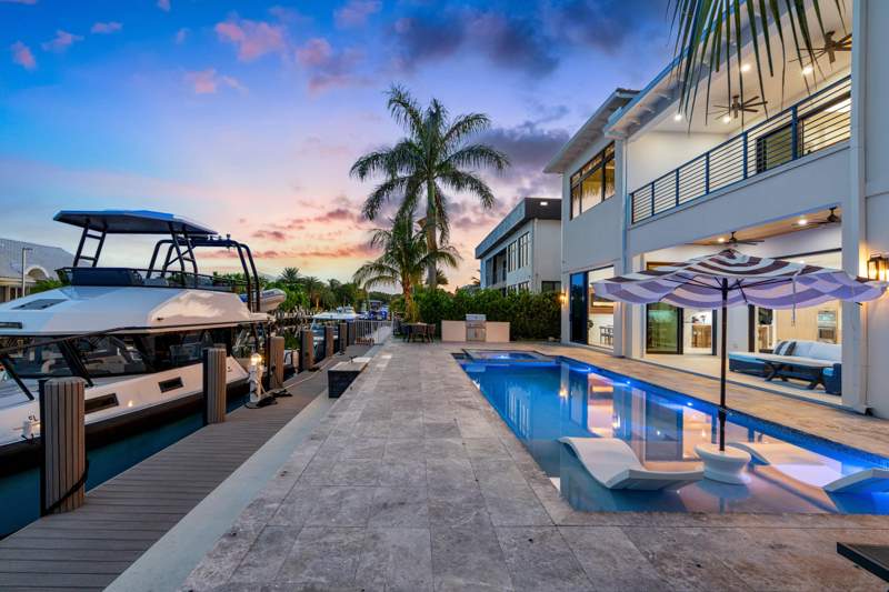 5 bedroom Single Family Residence at 2420 NE 48th Street, Coral Key Villas 5th Sec, Lighthouse Point — photo 2
