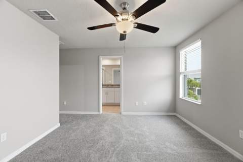 4046 Hot Springs Avenue, Palm Springs FL - photo 15 of 36