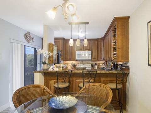 1010 10th Way, West Palm Beach FL - photo 7 of 21