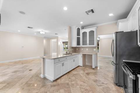4 Glengary Road, Palm Beach Gardens FL - photo 10 of 53