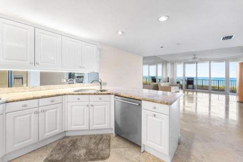 800 Ocean Drive #204, Juno Beach FL - photo 9 of 39