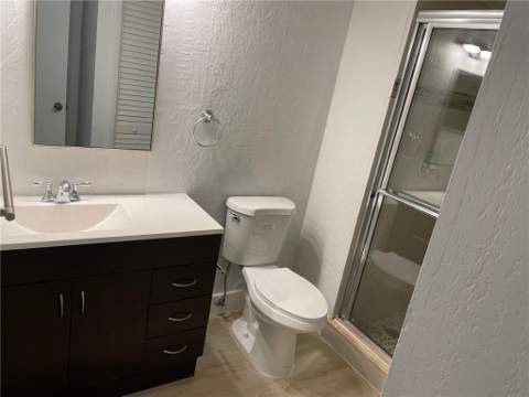 235 Lakeview Drive #102, Weston FL - photo 13 of 29