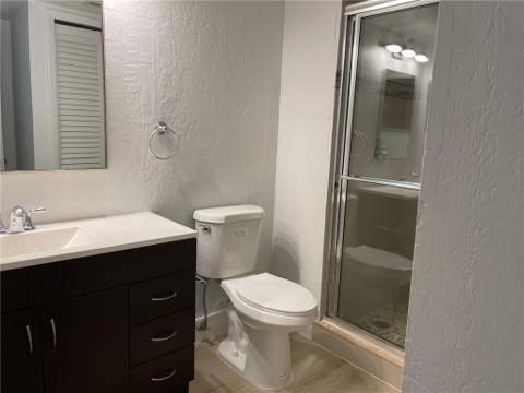235 Lakeview Drive #102, Weston FL - photo 14 of 29