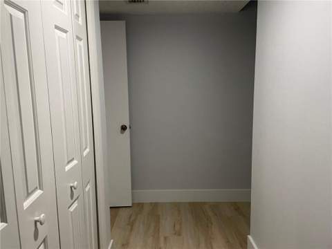 235 Lakeview Drive #102, Weston FL - photo 22 of 29