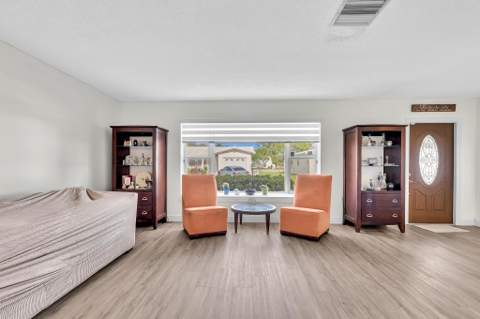 7500 NW 73rd Avenue, Tamarac FL - photo 14 of 55
