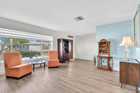 7500 NW 73rd Avenue, Tamarac FL - photo 15 of 55