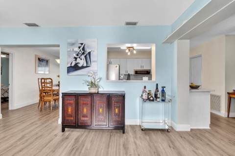 7500 NW 73rd Avenue, Tamarac FL - photo 13 of 55