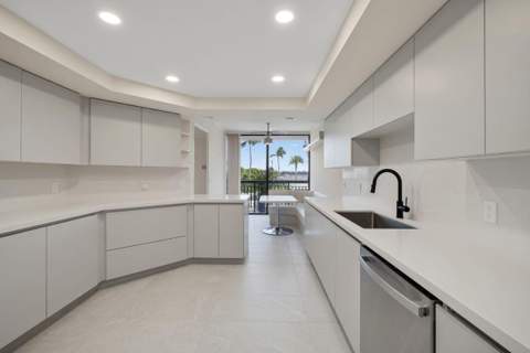 3140 S Ocean Boulevard #101 S, Palm Beach FL - photo 18 of 57