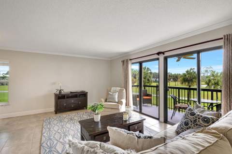 18350 SE Wood Haven Lane #F, Jupiter FL - photo 16 of 34