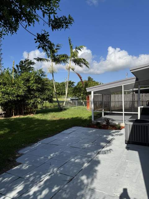 6368 NW 24th Court, Margate FL - photo 6 of 20