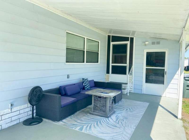 2 bedroom Manufactured Home at 240 Travis Cay Place, tropical isles, Fort Pierce — photo 2