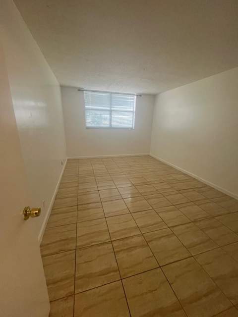 480 Executive Center Drive #2F, West Palm Beach FL - photo 6 of 8