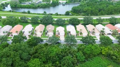 627 NW Whitfield Way, Port St. Lucie FL - photo 20 of 35
