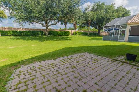 627 NW Whitfield Way, Port St. Lucie FL - photo 16 of 35