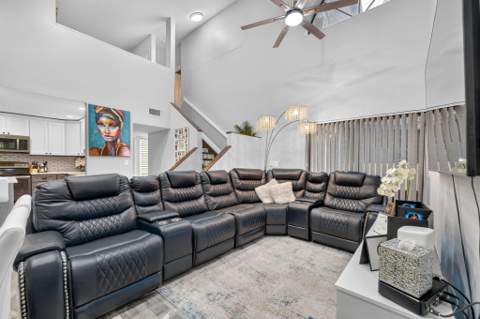 2242 NW 39th Avenue, Coconut Creek FL - photo 10 of 35